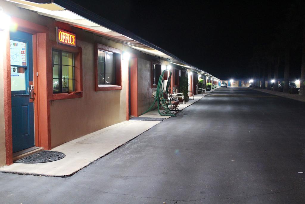 Starlite Motel Меса Екстериор снимка